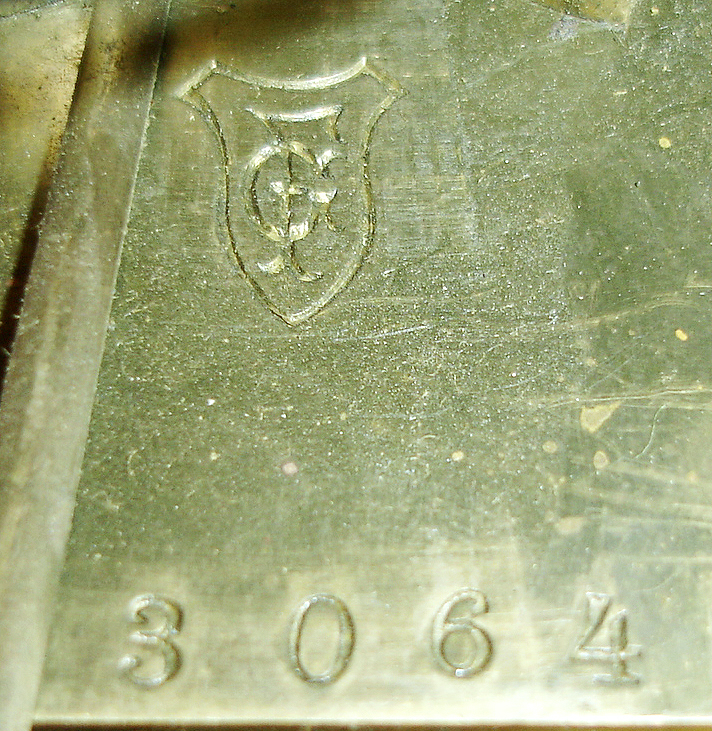 10047_03.jpg