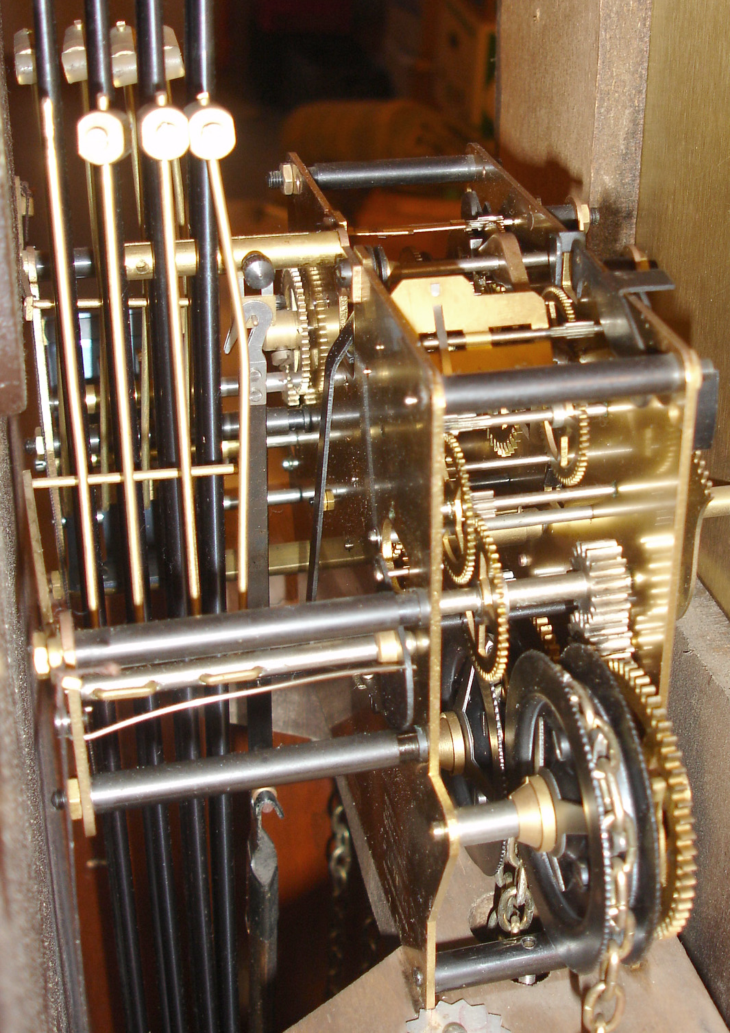 10370_02.jpg