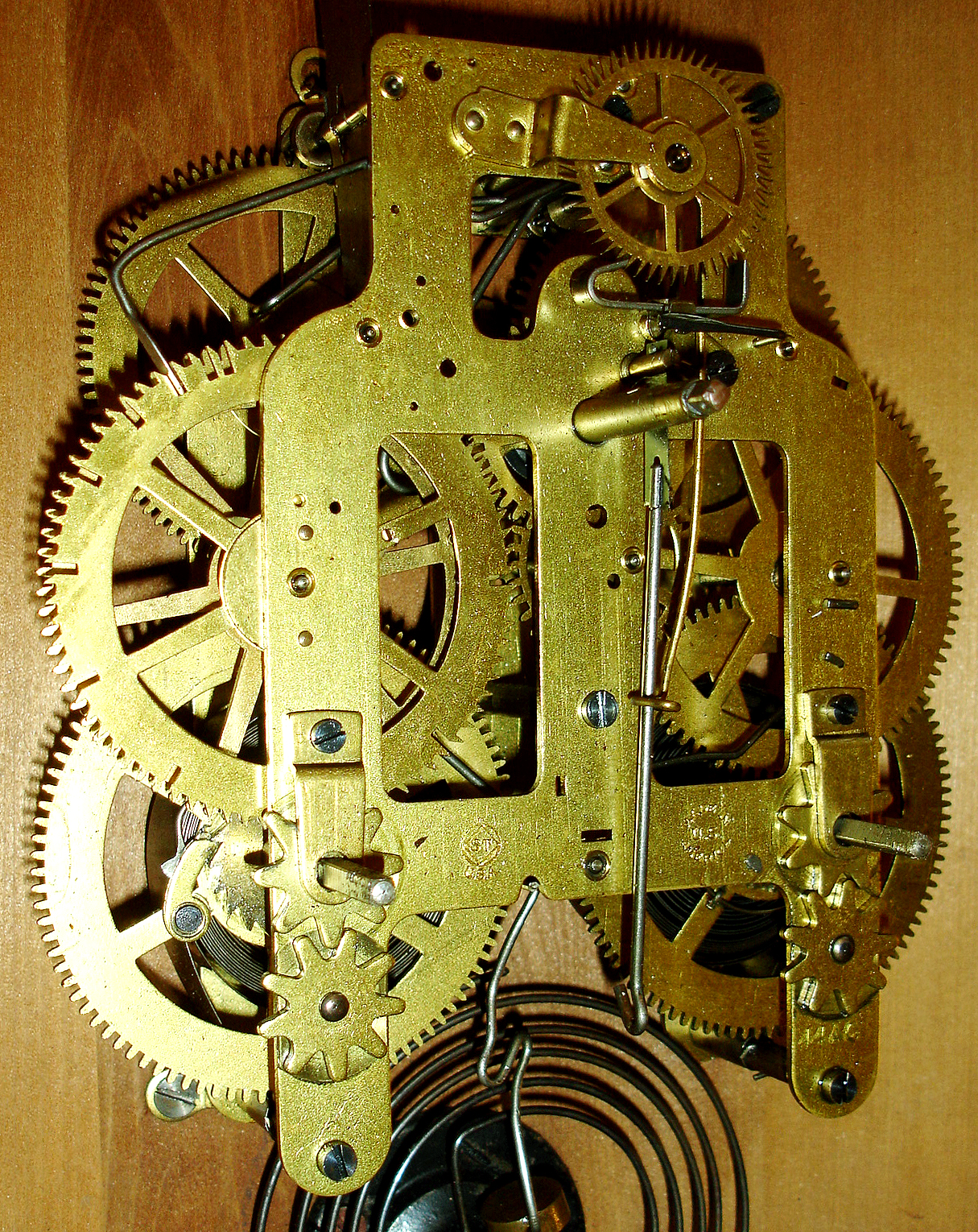 10461_03.jpg
