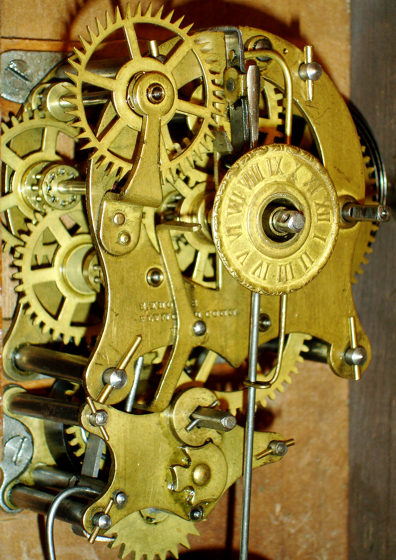 10677_03.jpg