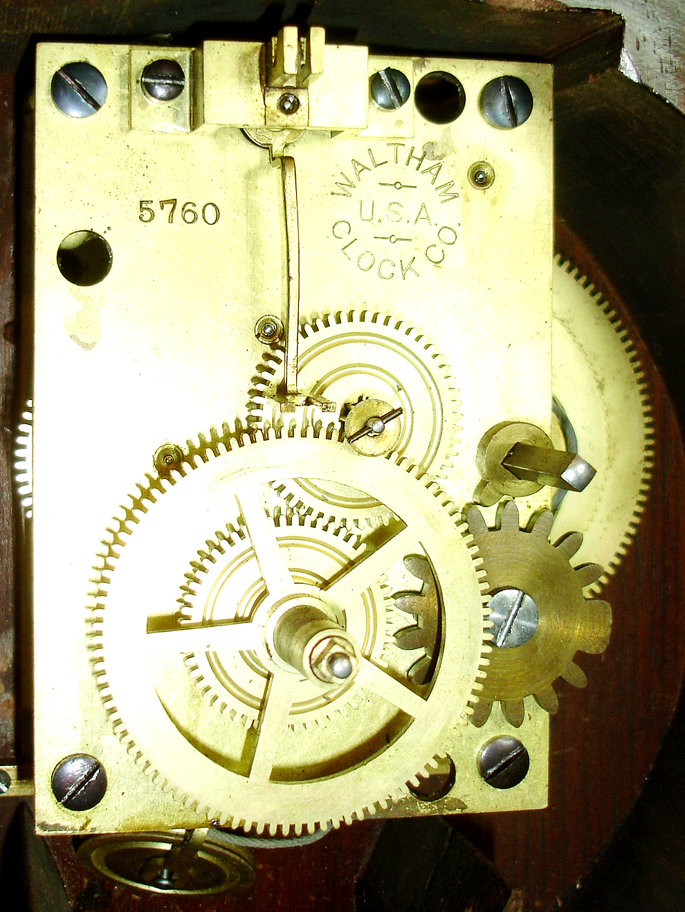 10695_02.jpg