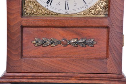 English, 8 day, time and strike three train 8 bell chiming bracket clock playing Whittington/Cambridge chimes. Retailed by Wales & McCulloch, 56 Cheapside. E.C., now in a later case.