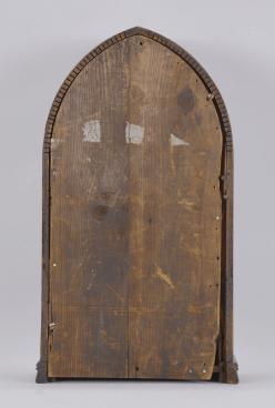 Label says New Haven Clock Co., but likely back and label from a later New Haven beehive clock. 8 day, time and strike spring driven brass movement. Ripple front round gothic or beehive case. Ripple clocks were almost entirely made by the Forestville Mfg Co., J.C. Brown and E.N. Welch Mfg. Co.