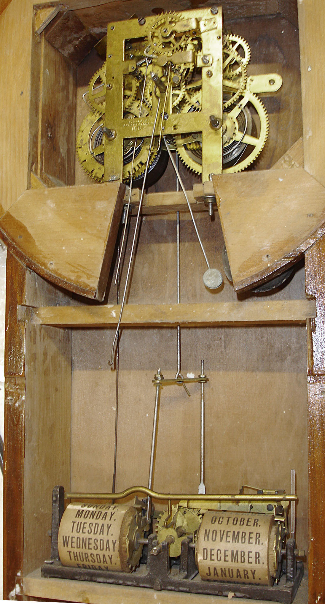 Ithaca Calendar Clock Co. "No. 4 Hanging Office"