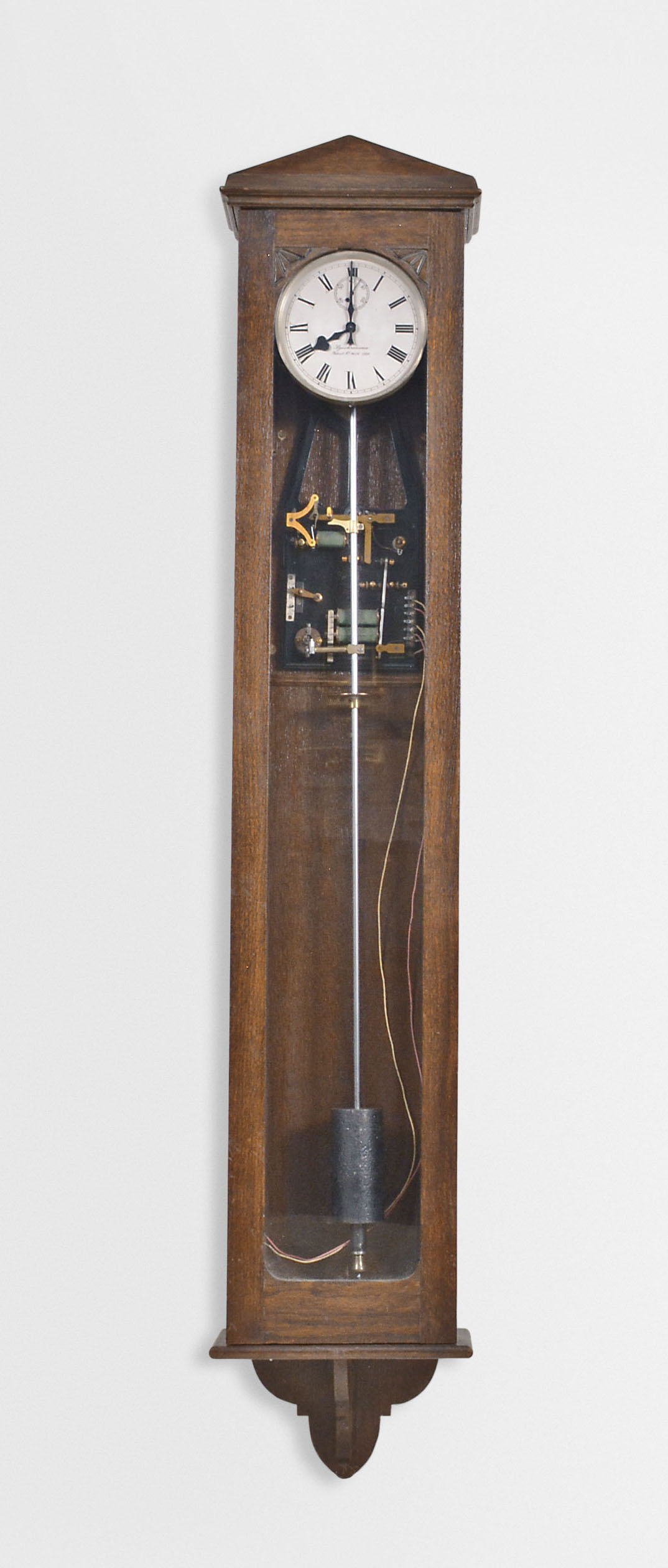 Synchronome free pendulum clock prototype