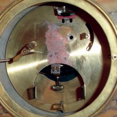 Chelsea Clock Co., Boston, Mass., "Willard Banjo", Williamsburg Restorations reproduction mahogany and gilt case (only) made by Kittinger, c1982