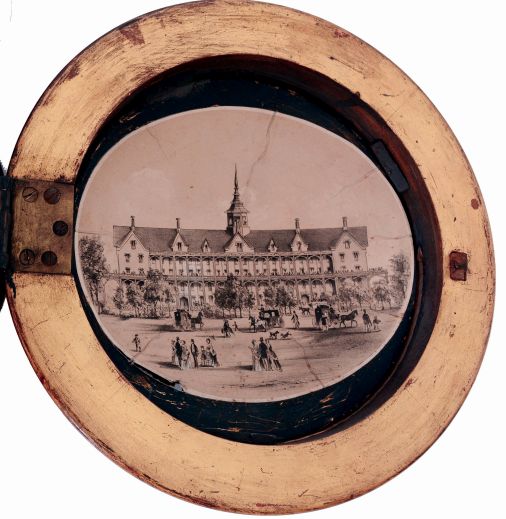 American, Girandole timepiece, 8 days, weight driven, with restorations and modifications, c1850 / 1950