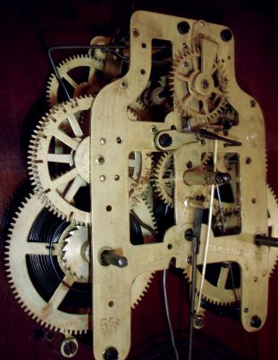 Seth Thomas Clock Co., Thomaston, Conn., Unidentified model Wall Clock in an oak case with an 8 days, spring driven, time and strike movement, c1905
