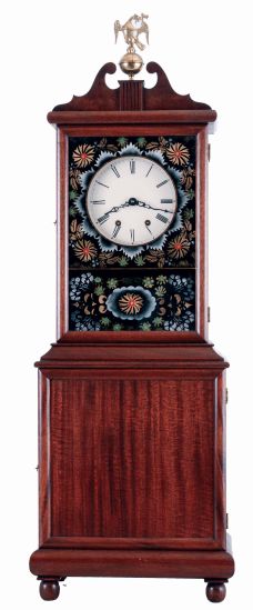 American, copy of a Willard-style Massachusetts shelf clock with 8 days, time and strike, spring brass movement, late 20th century.