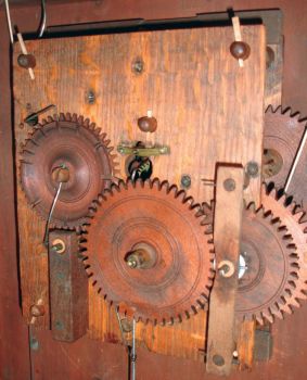 Jerome, Darrow & Co., Bristol, Conn., 30 hours, time and strike, weight driven wood movement, reeded pilaster & scroll top mahogany shelf clock, c1826