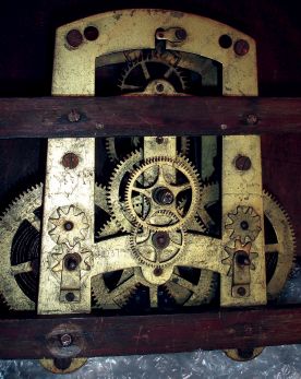 Seth Thomas Clock Co., Thomaston, Conn., 30 day, spring driven brass movement gallery wall timepiece, c1900