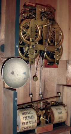 Seth Thomas Clock Co., Thomaston, Conn., "Parlor Calendar No. 3" mantel clock in a rosewood veneered case with a spring driven, 8 days, time & strike movement and a Mix Brothers patented calendar mechanism, c1870.