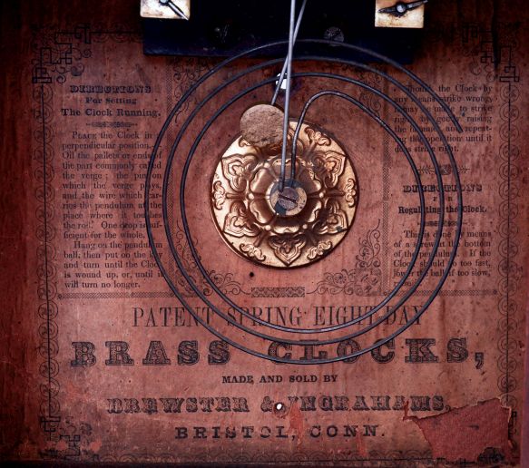 Brewster & Ingrahams, Bristol, Conn., 8 days, time and strike, spring driven brass movement round gothic or beehive shelf clock, c1845