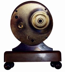 Chelsea Clock Co., Boston, Mass., "Lexington", bronze, 8 days, time only desk clock #168568, 1925