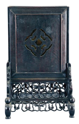 China, bracket clock reproduction, 8 day, time and strike, double fusee, crown verge with center seconds in a rosewood case on fretwork base, white porcelain dial on patterned brass front plate, 20th century.
