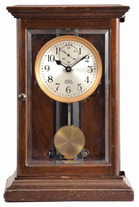 Poole Mfg. Co., Ithaca, New York, "Salem Model", electric battery model mantel clock. Serial no. 13031.