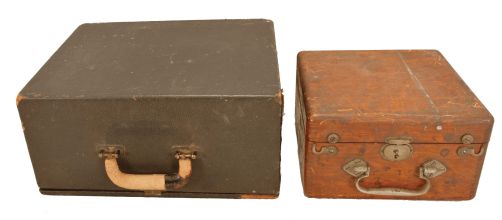 Steam Specialty & Supply Co., Newark, NJ, steam engine indicator, nickel plated drum, spring, and recording stylus assembly in a fitted oak box with original paper record cards held in lid compartment, serial number 2100.