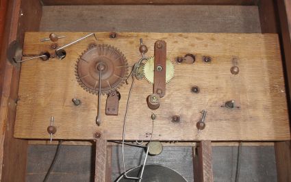 Norris North, Torrington, Conn., 30 hour, time and strike weight wood movement pillar & scroll shelf clock.
