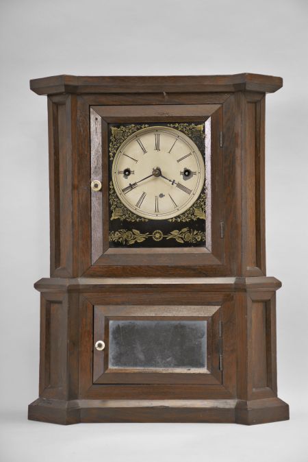Atkins, Whiting and Co., Bristol, Conn., "Parlor No. 1" rosewood shelf clock with 30 day, time only, Ives wagon spring movement.