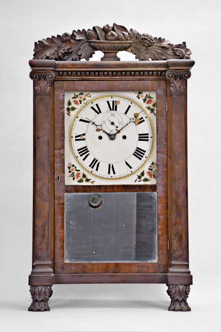 (Attributed to) Sylvester Clarke, Salem Bridge, Conn., 8 day, time and strike weight brass movement flat column with carved crest and feet shelf clock.