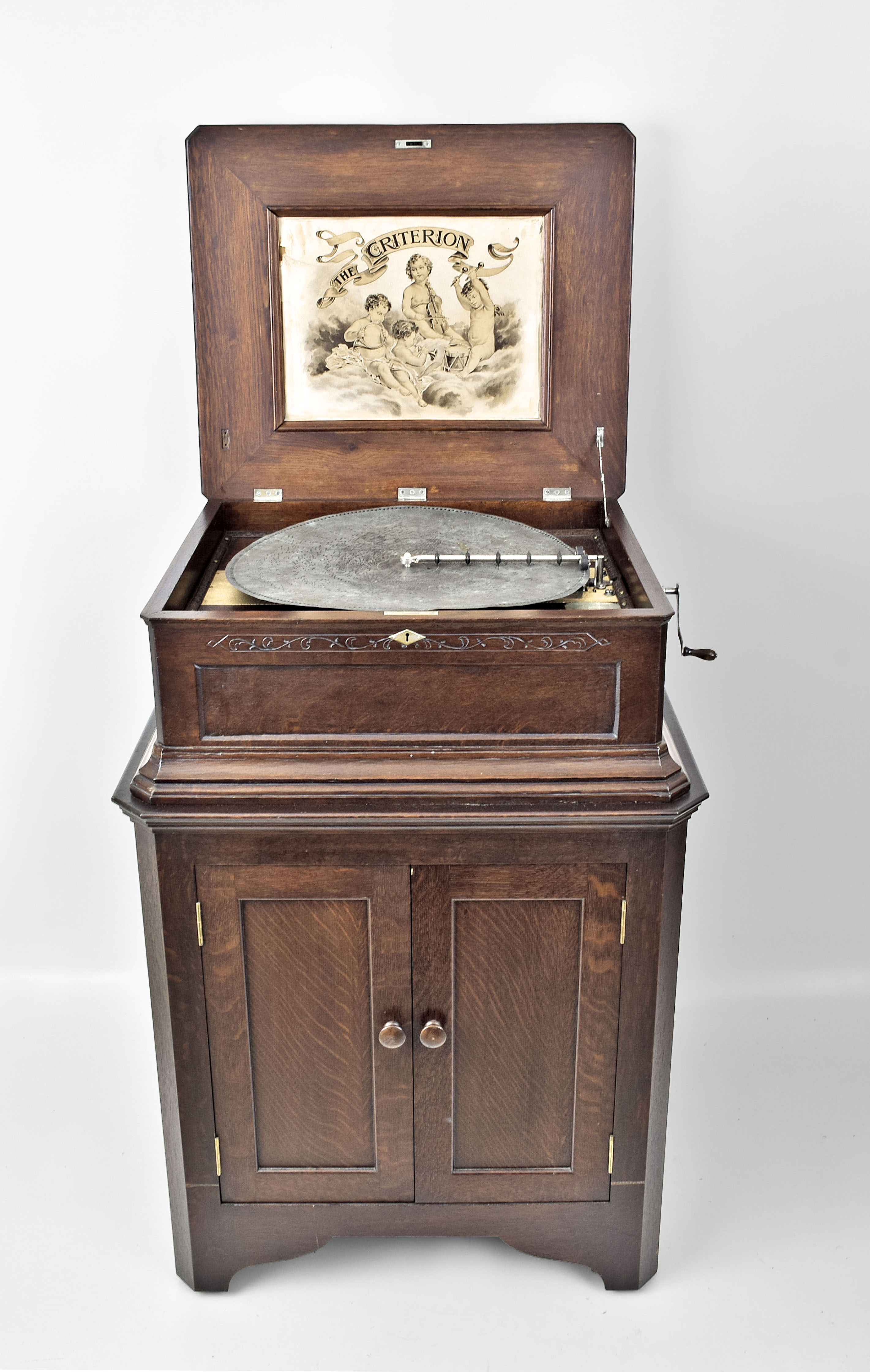 F.G. Otto & Sons, a "Criterion" 20 1/2 inch disc music box with